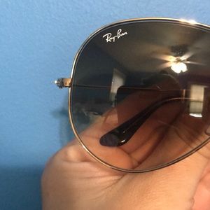 Ray ban aviators!